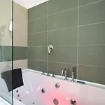 Romantisches Mit Jacuzzi By Interhome *